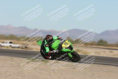 media/Nov-01-2025-CVMA (Sat) [[fc0f7531b8]]/Race 11-Amateur Supersport Open/